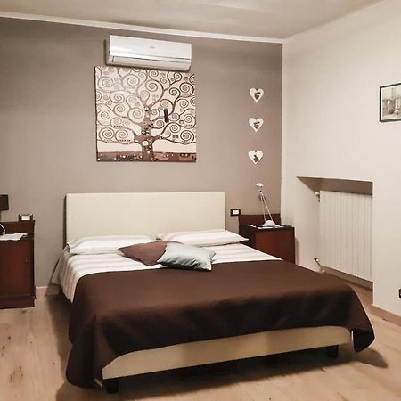 Case Vacanze Ai Burattini Adrara San Rocco Dış mekan fotoğraf