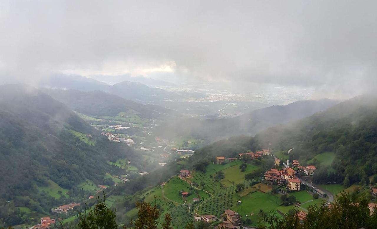 Case Vacanze Ai Burattini Adrara San Rocco Dış mekan fotoğraf